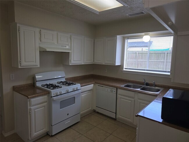 Photo - 19602 Cotton Creek Dr