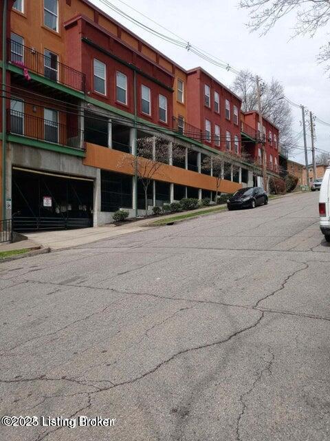 Photo - 2415 Brownsboro Rd Condo