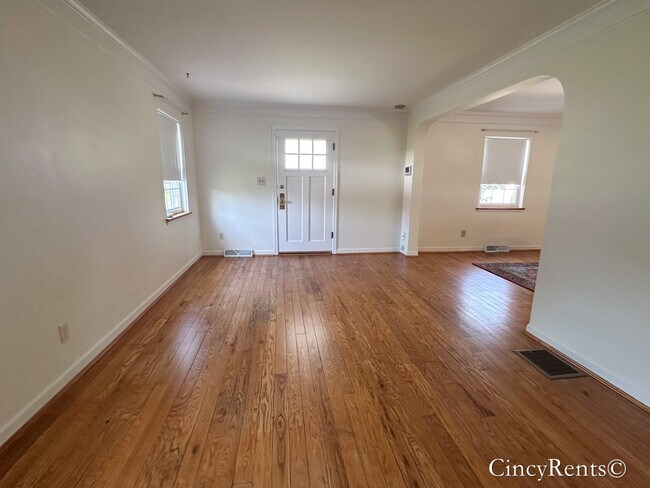 Photo - 3901 E Galbraith Rd