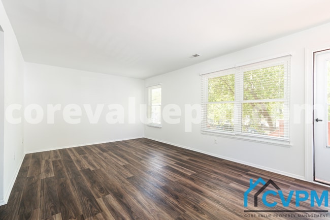 Photo - 2241 Notely Ln