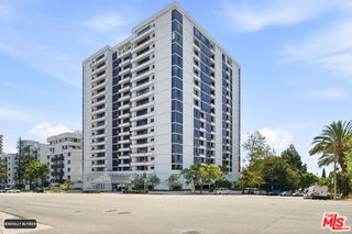 Photo - 10660 Wilshire Blvd