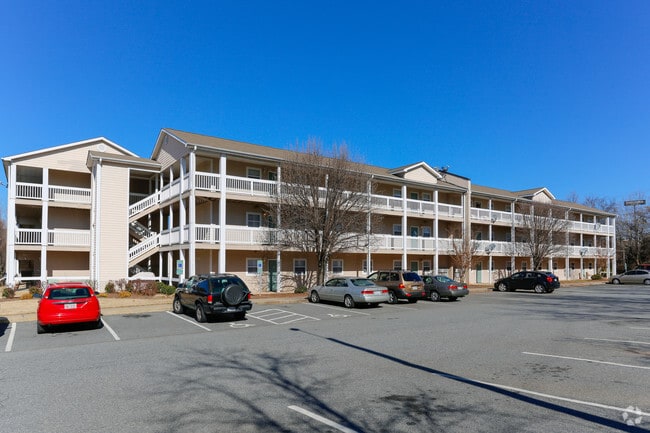 Melrose Apartments - Melrose Apartments
