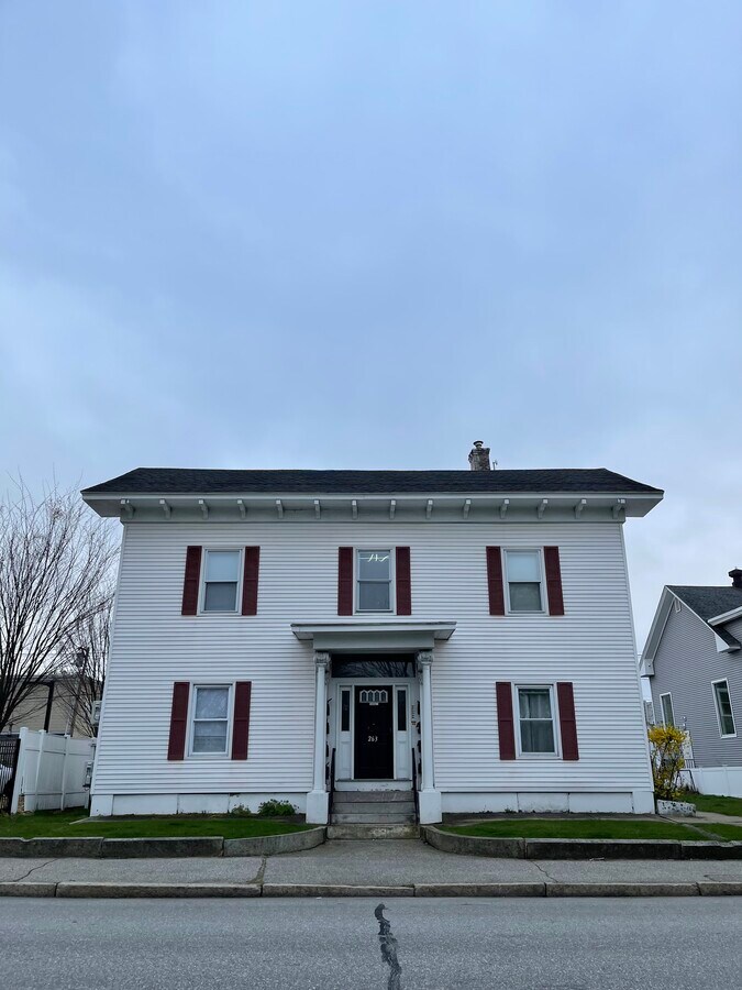 Photo - 263 Hanover St Unit 7