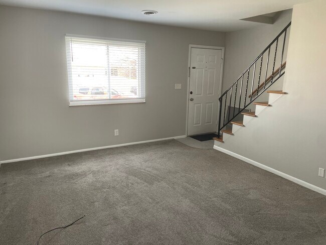 No noisy upstairs neighbors - 36 S Norwich Rd