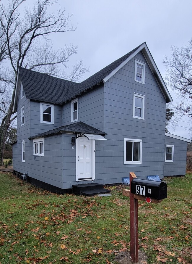 Photo - 97 n maple ave House