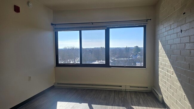Living Room - Riverview Terrace