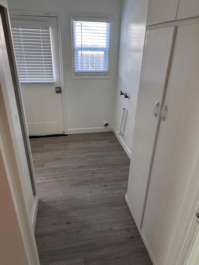 Photo - 209 Eureka Ave