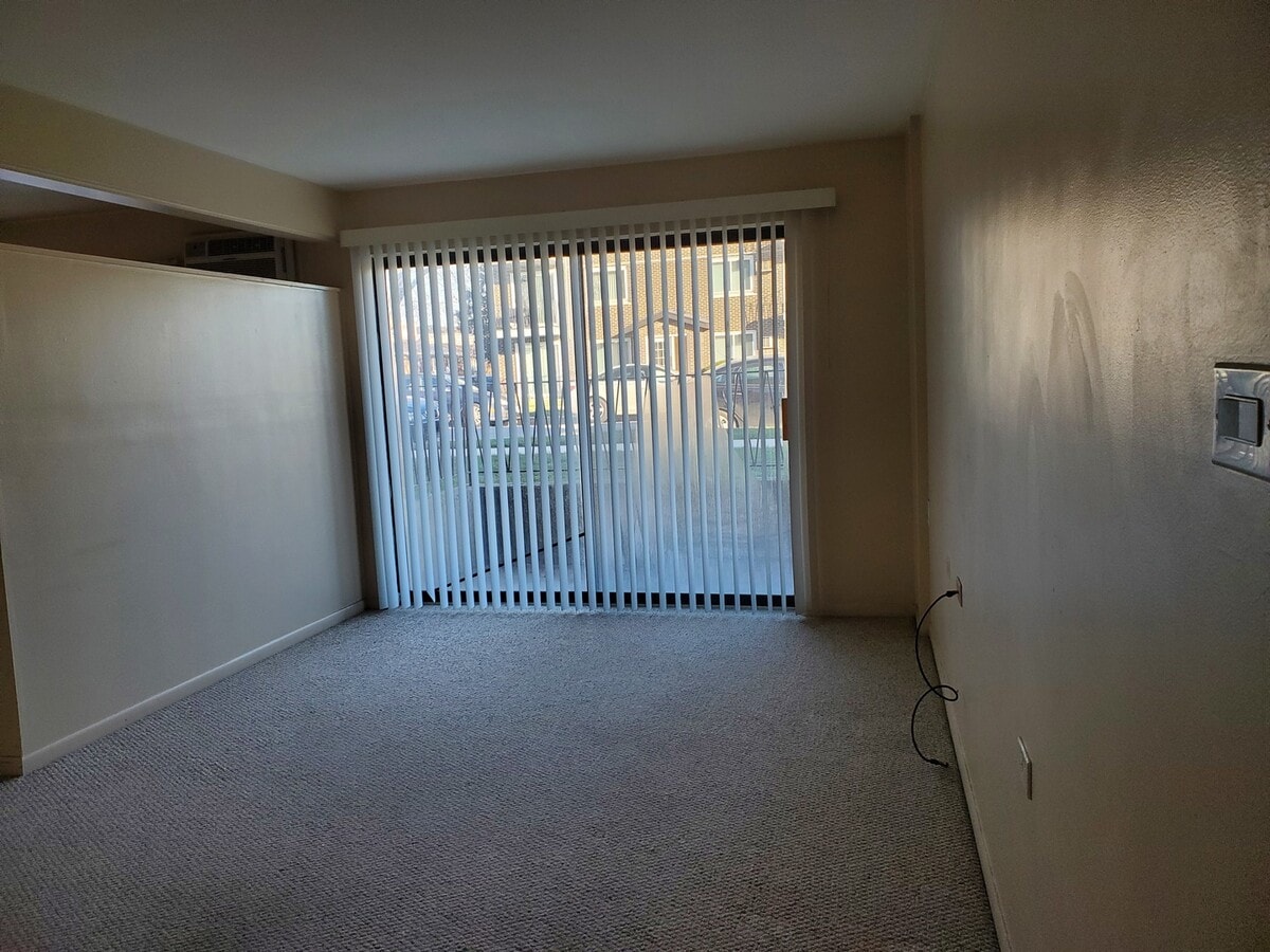 Photo - 6101 W 64th Pl Unit 1