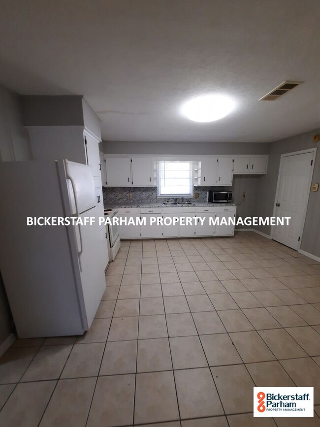 Photo - At Last, This Is What You’ve Been Searching For. Located in Phenix City!!