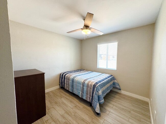 Photo - 3936 W Nancy Ln