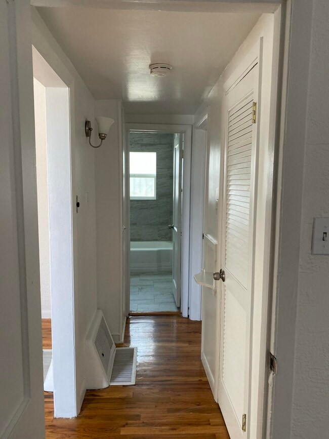 Photo - 613 Olson St