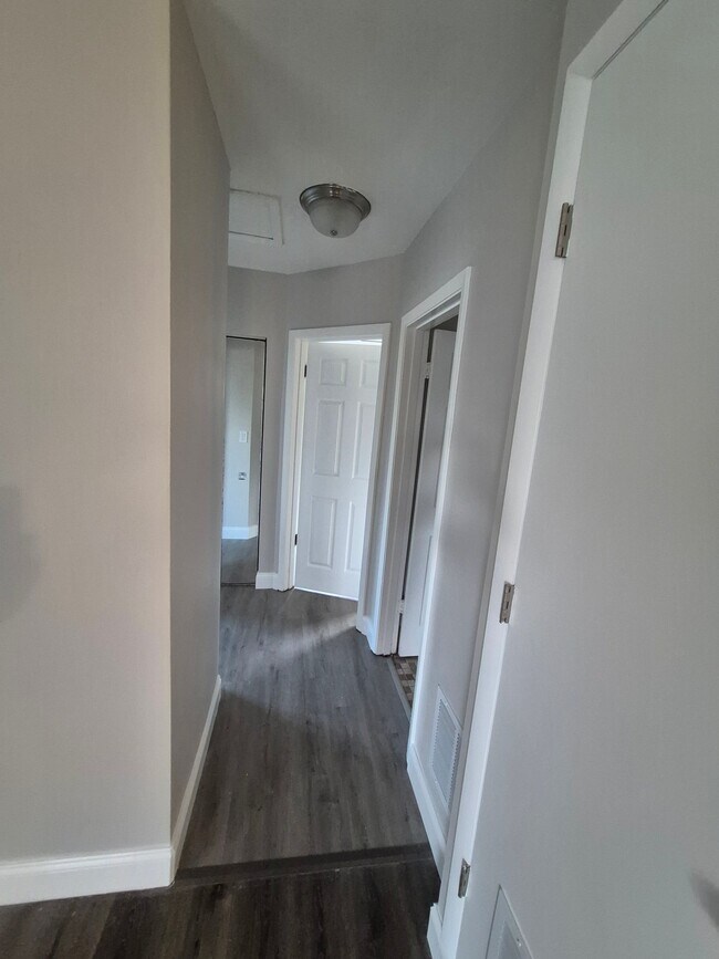 Photo - 7071 Holiday Dr