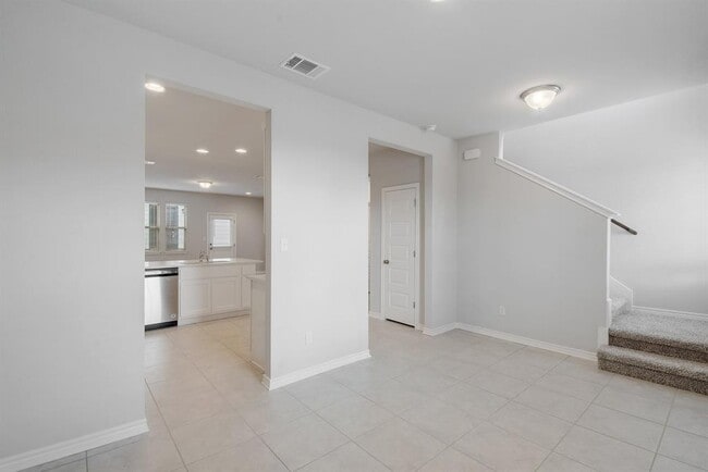 Photo - 1661 Yaupon Grove Ln