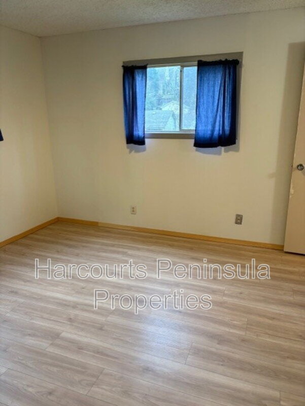 Photo - 1911 Jacobsen Blvd