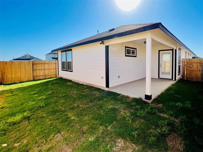 Photo - 170 Living Reef Dr