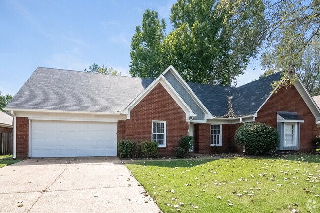 Building Photo - 8159 Creekside Cir N Rental