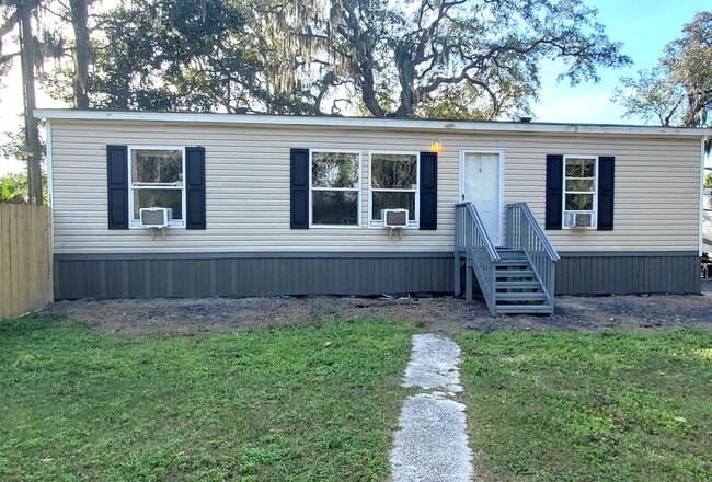 Building Photo - 2818 Jacob Ave