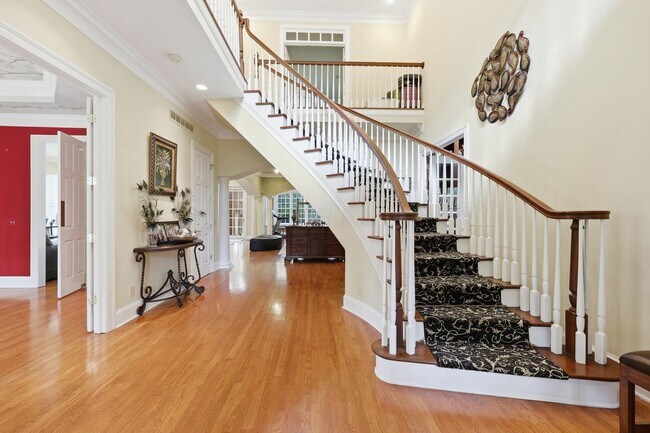 7410 Ratchford Ct