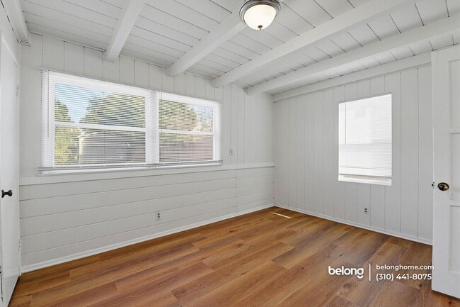 Photo - 18601 Keswick St Unit B