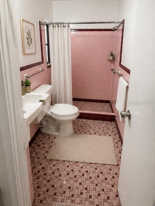 Photo - 935 17th Ave S