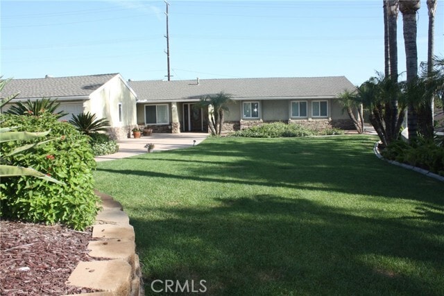 Building Photo - 16540 Wagon Wheel Dr