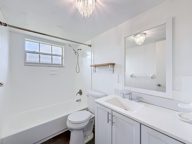 Photo - 7460 NW 16th St