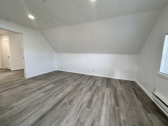 Photo - ~$1,000 OFF ONE MONTH'S RENT~ Gorgeous top-floor unit in a beautiful historic home right in the h... Unit 3