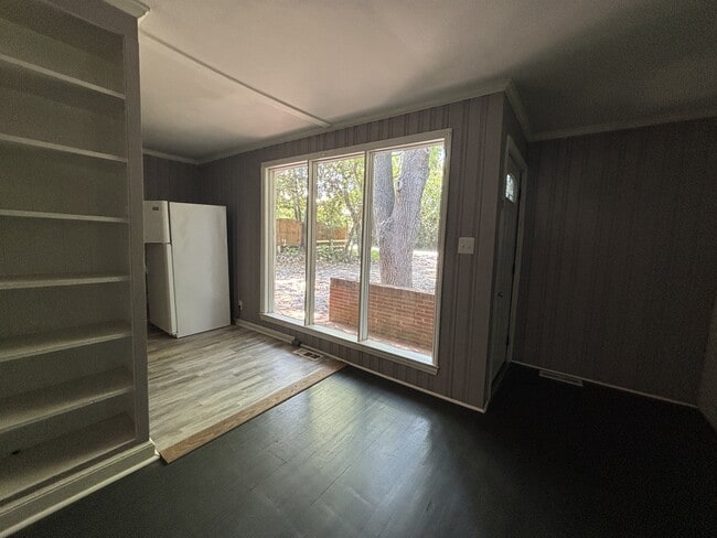 Photo - 1340 State Rd S-29-278