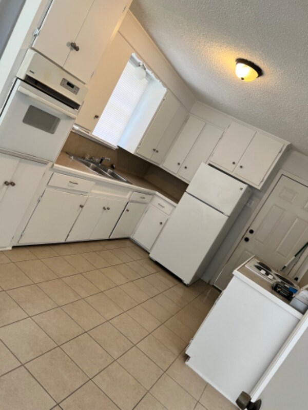 Photo - 4242 Monroe Ave