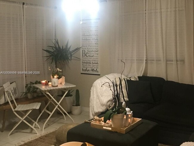 Photo - 4163 SW 67th Ave Unidad 116C