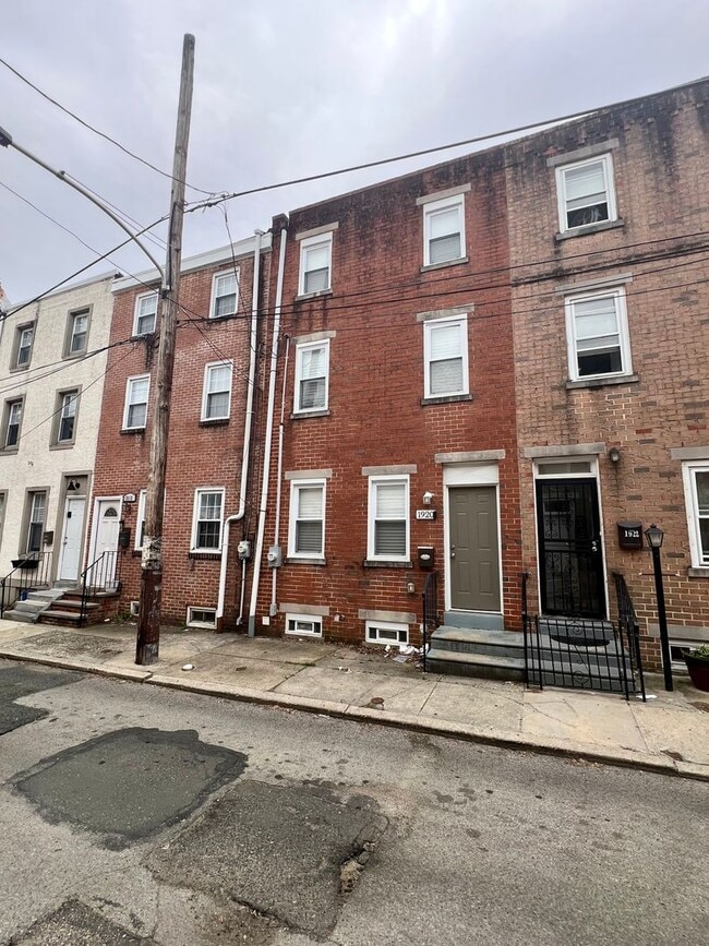 Photo - Stunning 3-Bedroom Townhome in Francisville! Available NOW!