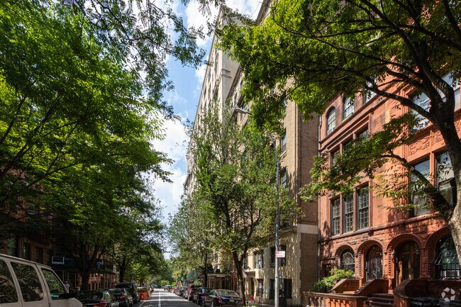 Photo - 50 Riverside Dr