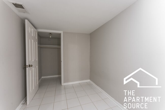 Photo - 1317 W Foster Ave Unit G