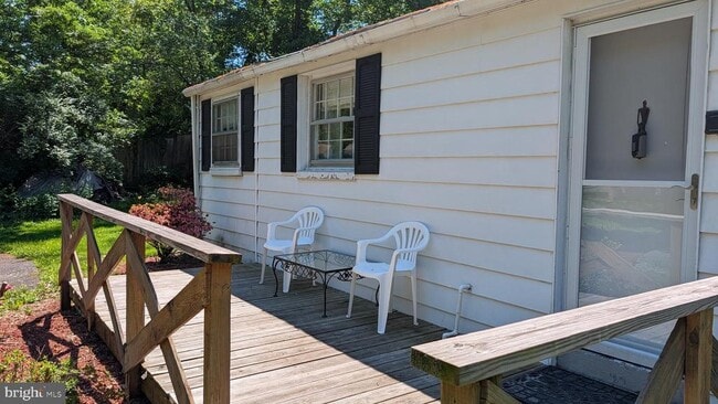Photo - 6497 Windham Ave
