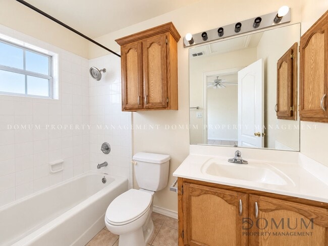 Photo - 2102 Bahamas Dr Unit 2