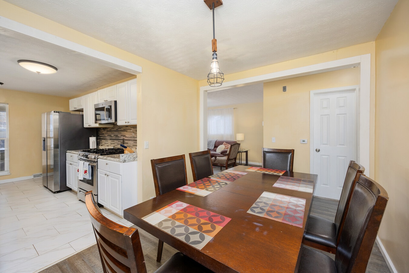 Photo - 1427 E Deshler Ave