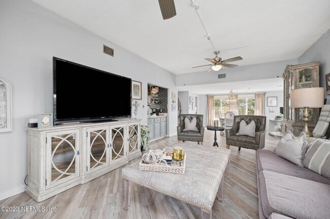 Photo - 3114 Harbor Dr