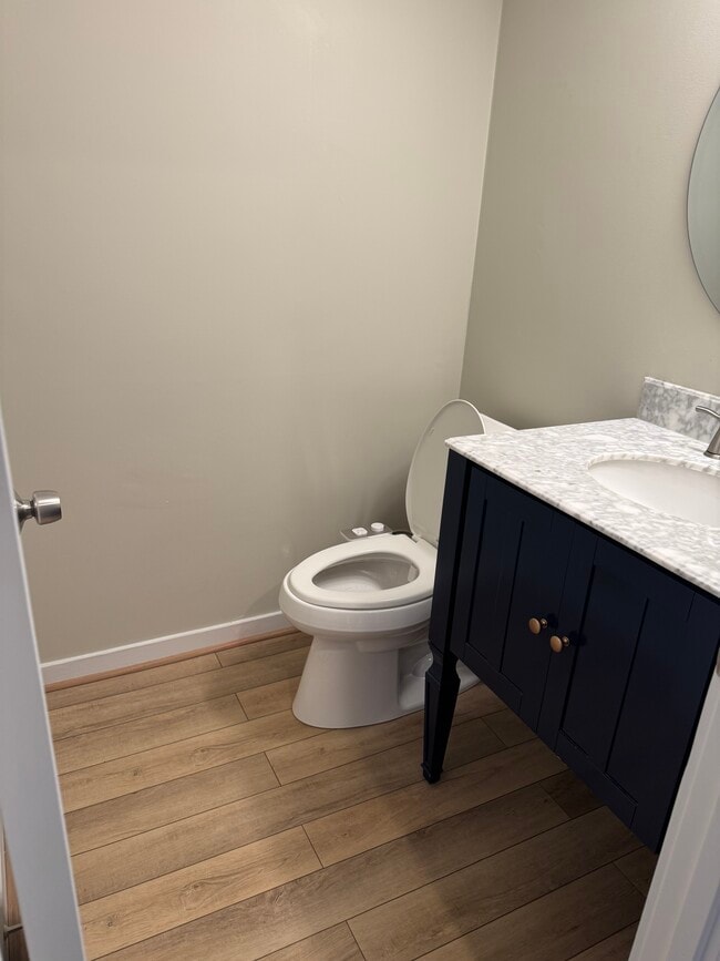 1/2 Bathroom - 1306 Sycamore Square Dr Unit Townhouse
