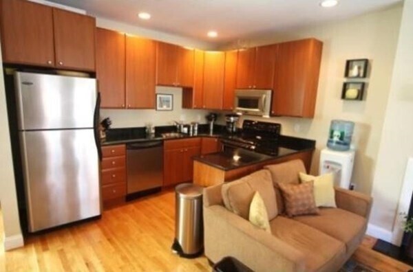 Photo - 34 Edgerly Rd Unit 2