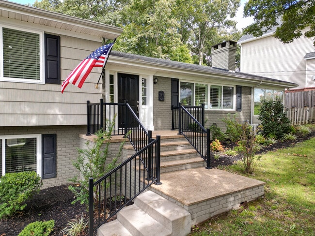 Photo - 11225 Sonja Dr