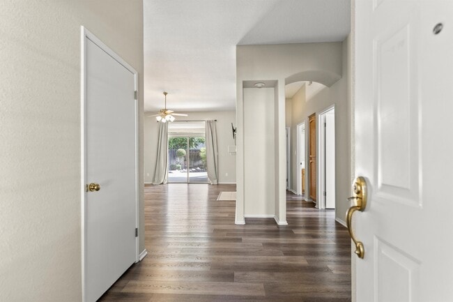 Photo - 10621 Tivoli Ct