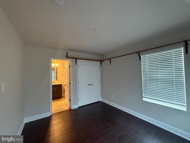 Photo - 7105 Druce Way