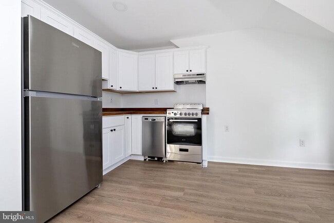 Building Photo - 129 5th Ave Rental