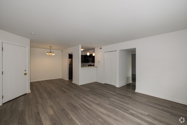 Garden 1BD 1BA - Living Area