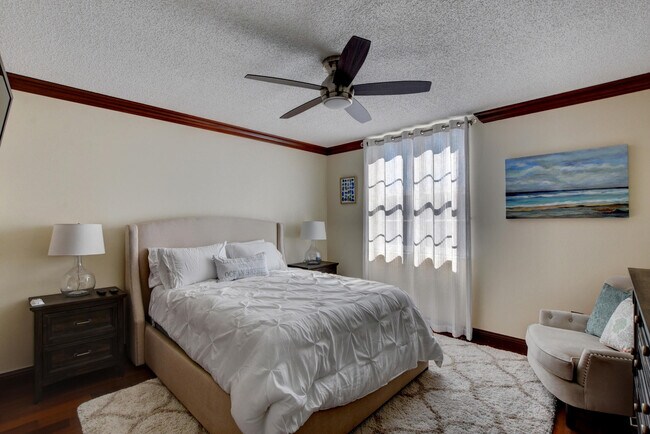 Photo - 651 Okeechobee Blvd Unit 905