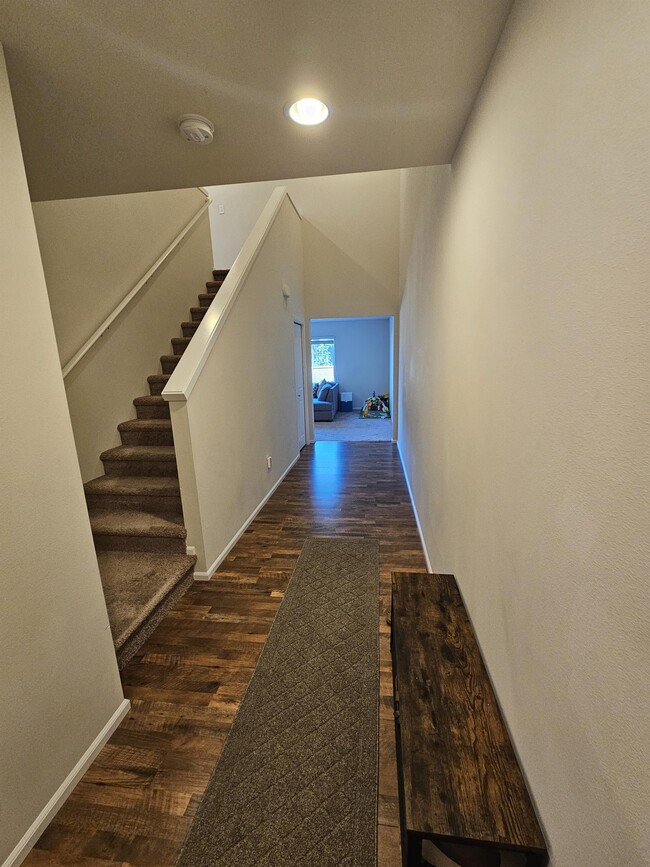 Photo - 2417 Fiddleback St NE