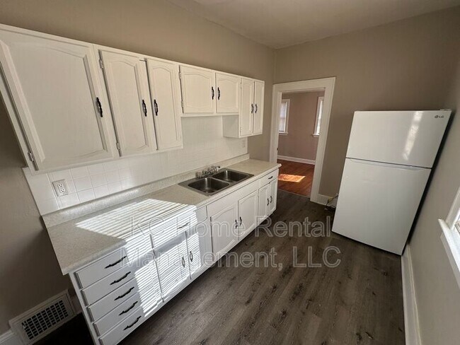 Photo - 2947 York St Unit 2