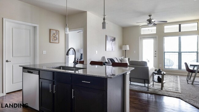 Photo - 715 W Slaughter Ln Unit 433