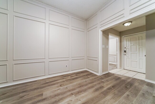 Photo - 601 Wedgewood Dr