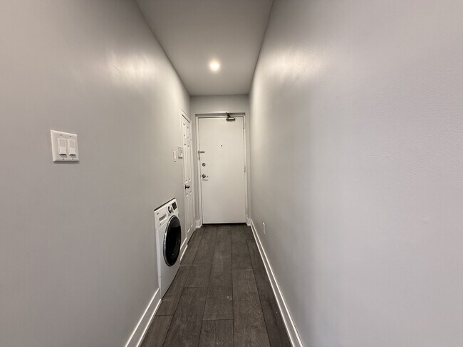 Photo - 449 Concession St Unit